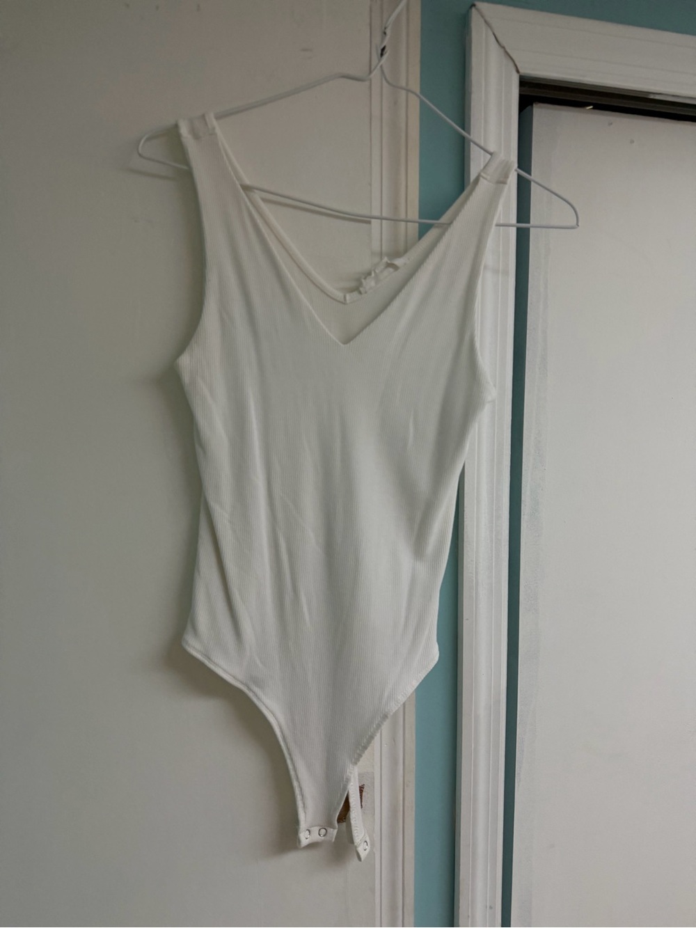 Classic White V-Neck Sleeveless Bodysuit